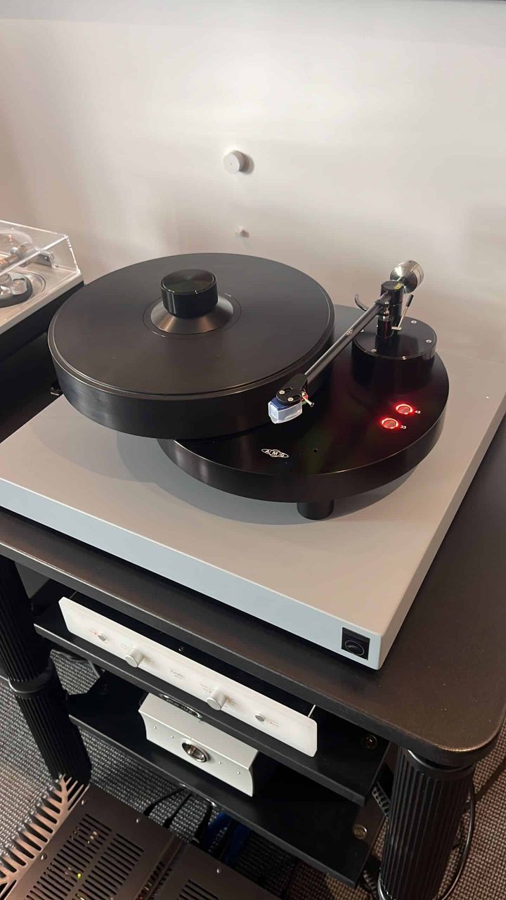 AMG Giro MKII + 9W2 + câble - modèle de démonstration - Platine vinyle ...